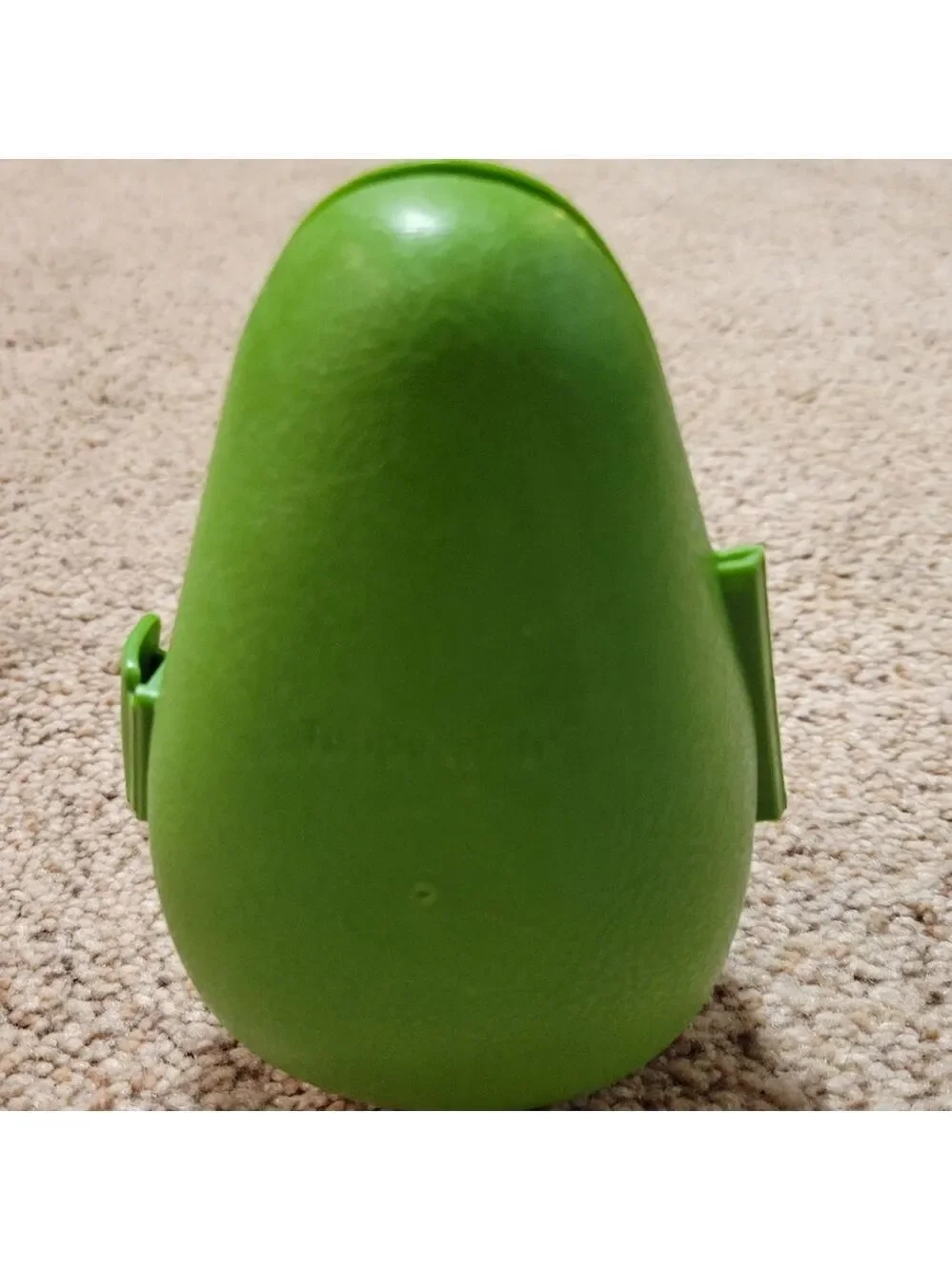 Tupperware Avocado Keeper Green 6358A-4 Storage
